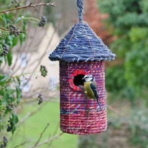 Artisan Wild Bird Nester-Deniya